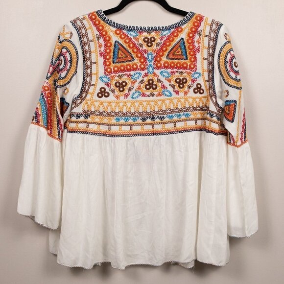 Feathers by Tolani Mara embroidered kimono-S - Picture 6 of 6